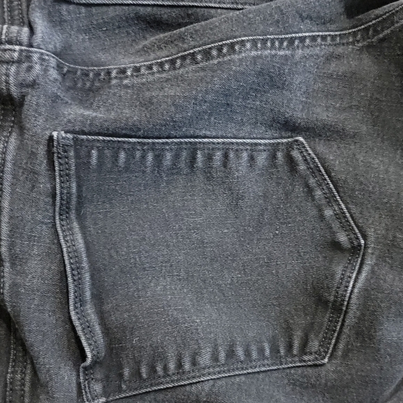 The Gap 1969 True Skinny 33R - Picture 6 of 10